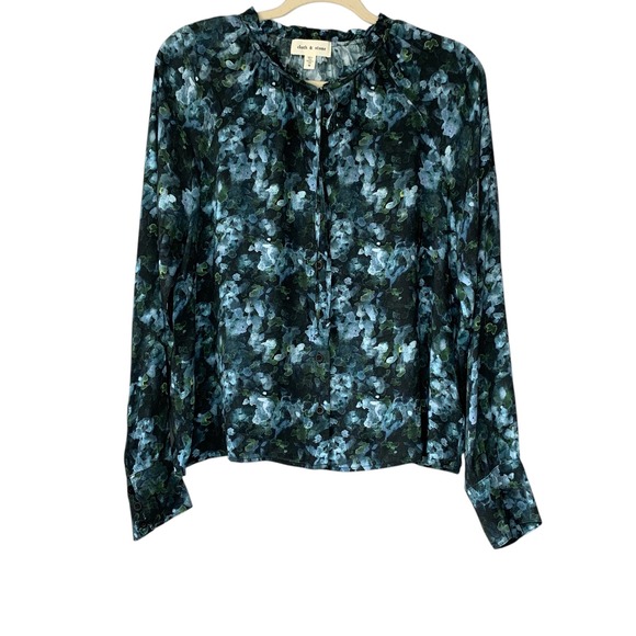 Cloth & Stone blue floral button up lg sleeve blouse w keyhole‎ neckline. Size M - Picture 1 of 10